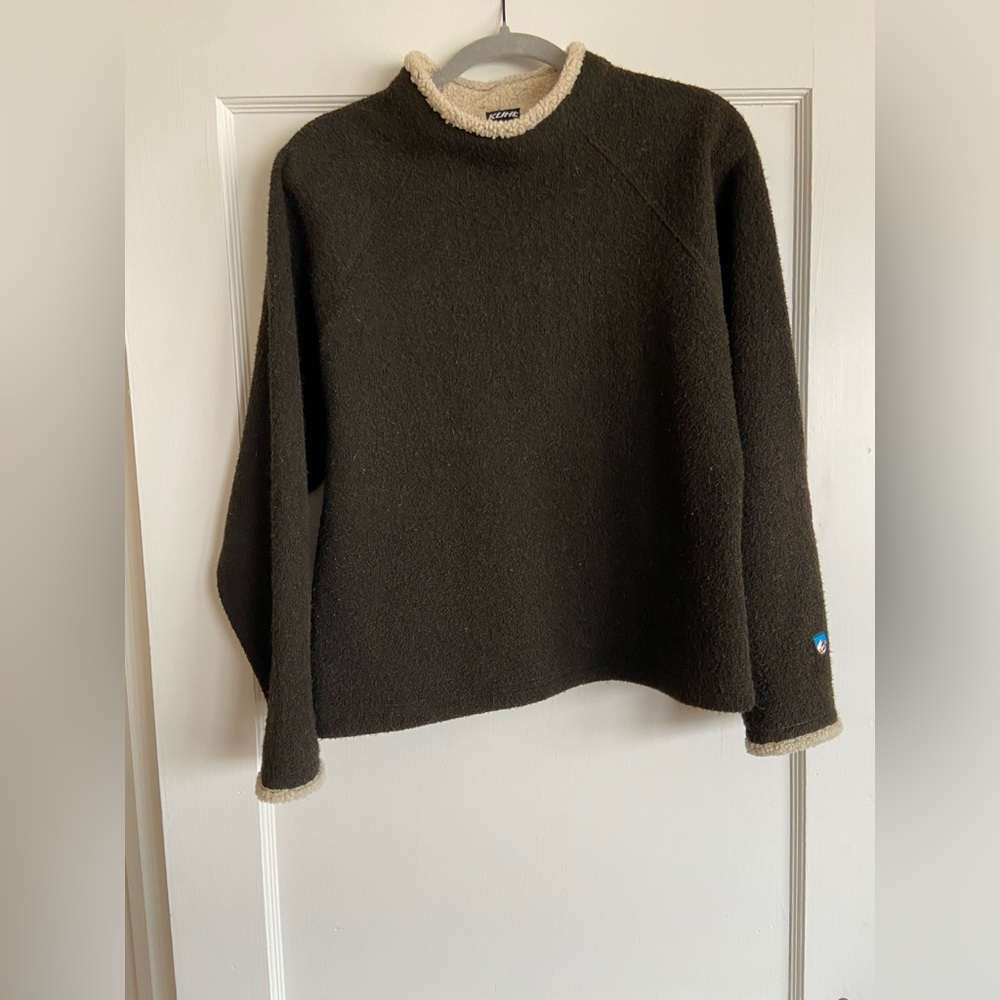 Darling cozy sweater